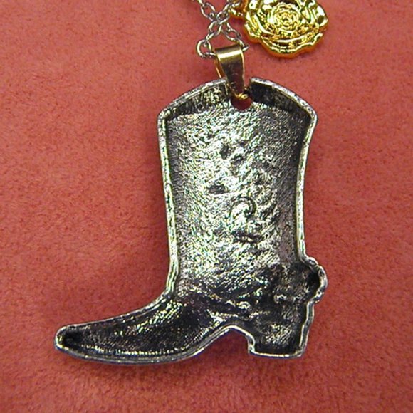 "Country Rose" Western Boot Pendant Necklace - Picture 8 of 9